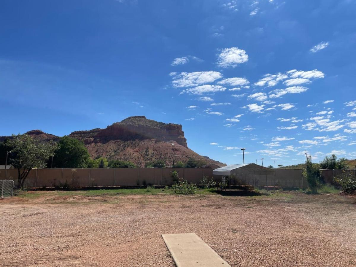 Wanderlust Hideaway, Venture Base Unit 1 Hotel Kanab Exterior photo